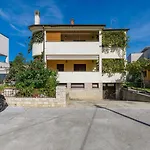 Apartment Zrinka.2