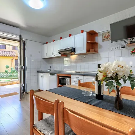 Apartment Zrinka.2